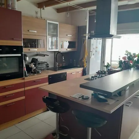 Frebourg Oda ve Kahvaltı